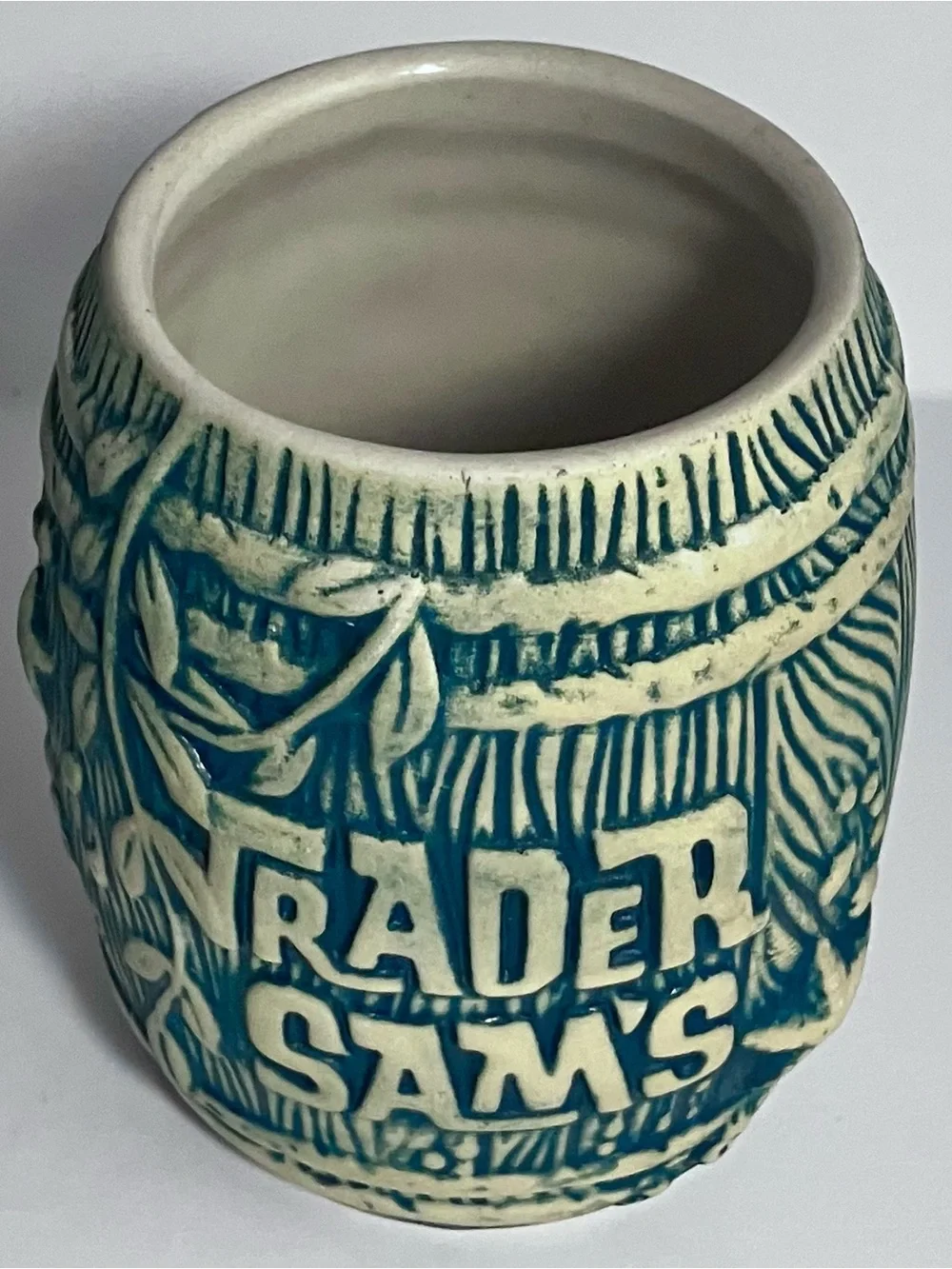 DISNEYLAND Trader Sam’s RUM BARREL MUG / 4th Edition / RARE Tiki Bar COLLECTIBLE - Picture 5 of 10